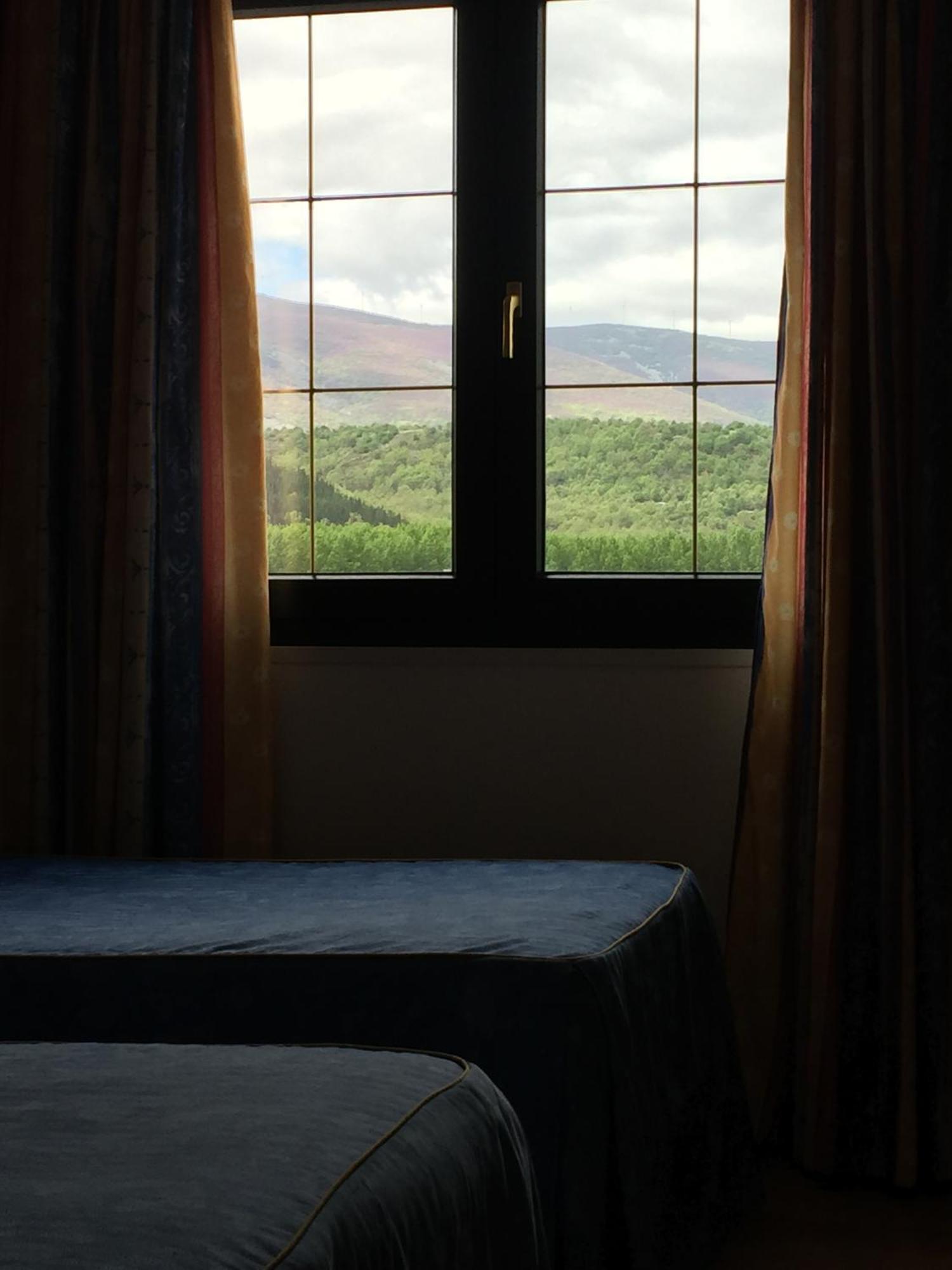 Hostal Tio Pepe II Bembibre (Castile and Leon) Quarto foto
