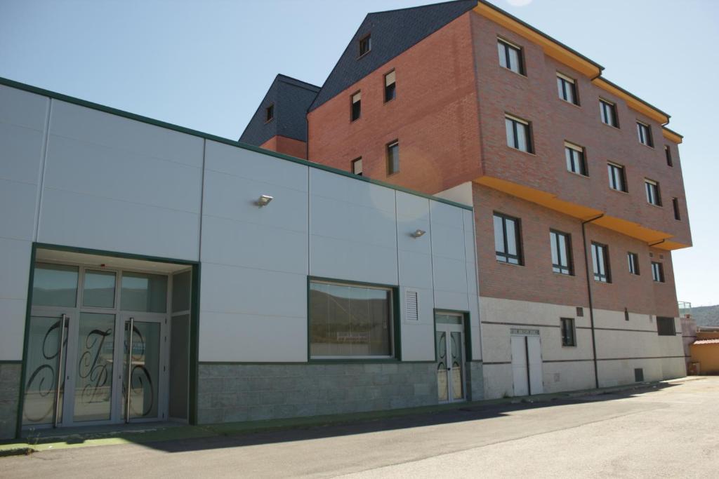 Hostal Tio Pepe II Bembibre (Castile and Leon) Exterior foto