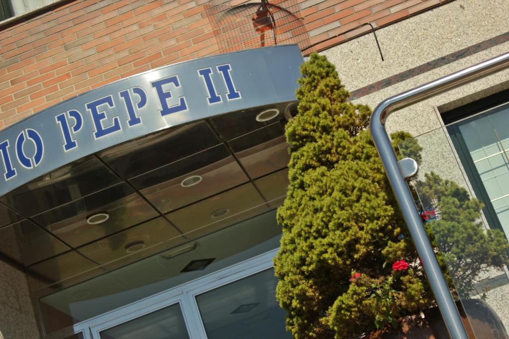 Hostal Tio Pepe II Bembibre (Castile and Leon) Exterior foto